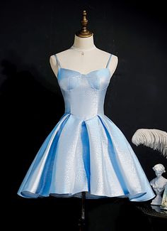 Confirmation Dresses For Teens Catholic Blue, Short Blue Sweet 16 Dresses, Cinderella Hoco Dress, Blue Formal Mini Dress, Corset Dress Formal Short, 8th Grade Dance Dresses Short, Sweet 16 Court Dresses, Teal Dress Short, Light Blue And White Dress