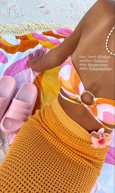 Colourful Summer Outfits 2023, Marbella Outfits Pool Parties, Colourful Vacation Outfits, Colourful Beach Outfit, Island Vacay Outfits, Vaca Outfits Beach Vacations, Colorful Beach Outfit, Boho Vacation Outfits, Catamaran Outfit