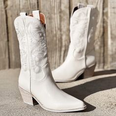 New In Box Brand: Beast Fashion Color: White (Creamy Off White) Runs True To Size Tts For That Fierce, Classic Western Look, You Need A Pair Of These White Mid Calf Boots. You Don’t Have To Be Off To A Nashville Rodeo To Rock Them! Western Boots Feature An White Faux Vegan Leather Upper With Intricate Embroidered Tonal Stitched Detailing. This Modern Take On A Retro Classic Asserts Luxury With Just The Right Amount Of Interest In The Updated Scalloped Curved Top, And Inner Pull Tab Design On Bot White Embroidered Boots For Winter, Spring Embroidered White Boots, Spring White Embroidered Boots, White Boots For Summer Rodeo, White Summer Boots For Rodeo, White Summer Rodeo Boots, White Embroidered Pointed Toe Boots, White Western Boots For Spring, White Embroidered Round Toe Boots