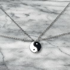 Set consisting of 2 stainless steel chains with 1x Yin and 1x Yang pendants. Available with or without magnet. The necklaces are lovingly handmade and are made of high-quality stainless steel. The necklaces are delivered in a matching jewelry packaging. Material chains: stainless steel, pendant: alloy Chain length approx. 46 cm Friendship Necklaces, Matching Jewelry, Jewelry Packaging, Yin Yang, Stainless Steel Chain, Gift Necklace, Valentine Gifts, Charm Necklace, Charms