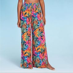 Nwt Shade And Shore Beach Pants Size Medium Brand New Never Worn! Target Brand Shade And Shore Really Pretty Deep Teal Base With Fun Hawaiian Floral Pattern High Waisted Legs Have Side Slits In Them Great Cover Up Beach Pant! Cover Up Pants, Coverup Beach, Shades For Women, Cute Pants, Tropical Floral Print, Beach Pants, Swimsuit Cover Ups, Swim Suit Bottoms, Tropical Floral