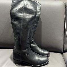 100% Authentic Chanel Black Flat Leather Cc Riding Boot 41 11 Rare Find, Very Good Preloved Condition I May Be Able To Located Box Or Dustbag Calf Leather Riding Boots With Leather Lining, Classic Boots With Leather Backing And Round Toe, Classic Boots With Leather Backing, Classic Black Calf Leather Boots, Black Moto Boots With Leather Sole For Riding, Classic Knee-high Calf Leather Moto Boots, Classic Black Boots With Leather Lining, Black Calf Leather Boots With Branded Heel, Calf Leather Moto Boots With Round Toe For Riding