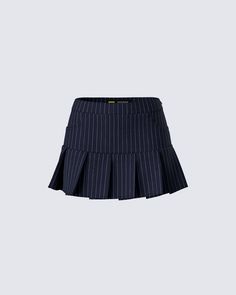 Takin’ it back to the classics with this pinstripe mini skirt 💙 Made from suiting fabric and complete with pleat detailing and a mid-rise fit, this fit & flare style is the perfect business casual look 😜 Pinstripe Mini Skirt, Wishlist Clothes, Pinstripe Skirt, Micro Mini Skirt, Suiting Fabric, Micro Mini, Ruffle Shorts, White Jersey, Suit Fabric