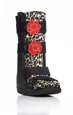 LeopaRED Crutches Diy, Broken Ankle Recovery, Lisfranc Injury, Cam Boot, Walking Cast, Boot Decor, Cast Decoration, Medical Boot, Air Cast