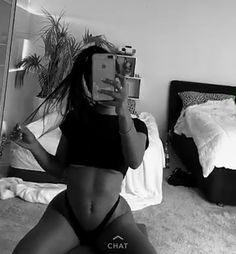 Fake Bodies, Aesthetic Tumbler, Fire Love, Mirror Selfie Poses, Self Portrait Poses, Selfie Poses Instagram, Lingerie Photos, Hozier, Body Inspiration