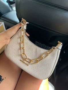 Aesthetic Purses, Sac Michael Kors, Classy Purses, Dream Bags, Hot Bags