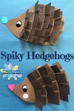 paper plate hedgehogs made out of brown construction paper and blue background with the words spiky hedgehogs