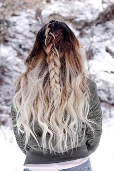 Current Hair Trends, Long Hair Style, Trending On Pinterest, Multicolored Hair, Lace Up Top, Let Your Hair Down, First Day Of Spring, Long Hair Women, Rainbow Hair