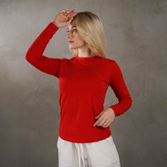 Red long sleeve t-shirt is a great option for everyday clothes. Why is she so perfect? Tee is made of natural fabric, which allows the body to go wild and you to move as you like. Bright red color will set you apart in the crowd, and will be a great addition to your wardrobe. You can wear a long-sleeved T-shirt for yoga or sports, walking, traveling or just relaxing outdoors or at home. It goes perfectly with jeans, trousers, shorts, a skirt or classic trousers. The perfect cut allows you to look feminine and at the same time feel free. You can combine it with our shorts https://www.etsy.com/listing/1015009438/red-women-shorts-cotton-board-shorts?ref=shop_home_active_11&frs=1&crt=1 , joggers https://www.etsy.com/listing/983086624/red-women-jogger-pants-straight-joggers?ref=shop_home_active Red Palazzo Pants, Womens Palazzo Pants, Women Jogger Pants, Classic Trousers, Ladies Shirt, Red Long Sleeve, Joggers Womens, T Shirt Women, Natural Fabrics