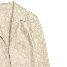 Sundazed (italy) floral damask weave t lapel blouson jacket ivory : l    sos | sundazed.io/products/sundazed-floral-damask-weave-t-lapel-blouson-jacket-ivory-l    brand: sundazed  origin: germany    condition: new  bespoke (mint condition or new without tags)    look: the touch of the master  department: women  size: l  color: ivory  fabric: damask  shell: cotton blend  pattern: floral  type: jacket  fit: relaxed  style: blouson  length: cropped  sleeve type:  sleeve length: 3/4  neckline: lapel  yoke: split  cuffs: invisible hem    measurements (cm):  chest: 44  length: 50  shoulder: 42  sleeve: 47  hem: 50    sku: 000533 Invisible Hem, Blouson Jacket, Floral Type, Ivory Fabric, Floral Damask, Color Ivory, Pattern Floral, Relaxed Style, Sleeve Type