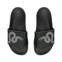 DESIGN Stride in sophistication and comfort with our Black Waves Snake Slide Sandals. Crafted for the modern man, these slide sandals are the epitome of streetwear-inspired style and comfort, perfect for your beach outings, city strolls, or cruise adventures. Perfect gift for the adventure, Caribbean, island, sea, ocean, beach, pool, cruise lover and a great gift for the guy who loves the beach lifestyle and a must have gift for the preppy at heart! Goth Tattoo Pop Art Style Dramatic Street Fash Black Beach Slides, Dior Slides Men, Sandals Preppy, Black Shark Slides, Luxury Men's Streetwear Slides, Black Non-slip Flip Flops For Streetwear, Black Waves, Goth Tattoo, Mens Slide Sandals