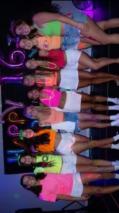 Neon Outfits Party, Glow Party Outfit, Neon Sweet 16, Neon Party Themes, Neon Dance Party, Neon Party Outfits, Glow Theme Party, Neon Ideas, Neon Birthday Party