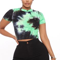 Ribbed Crop Top Round Neck Tie Dye Stretch 92% Polyester 8% Spandex Msrp: $19.99 New With Tags Attached Size M Approx Size - Bust: 36-37 Waist: 28-29 Us: 7/9 Fitted Green Ribbed Top, Fitted Casual Elastane Crop Top, Casual Green Elastane Top, Fitted Elastane Casual Crop Top, Casual Fitted Elastane Crop Top, Green Ribbed Fitted Crop Top, Green Elastane Summer Tops, Multicolor Fitted Crop Top With Crew Neck, Fitted Multicolor Crop Top With Crew Neck