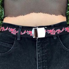 SLIDE THRU BELT – Cyberspace Shop Studded Belt Outfit, Jeans Chain, Chicana Style, Fashion 70s, Canvas Belt, Lace Gloves, Belt Style, Lookbook Outfits, Metal Hardware