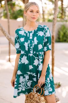 Here For You Green Floral Babydoll 连衣裙 – Shop The Mint Floral Babydoll Dress, Mint Julep Boutique, Friend Outfits, Smocked Dress, Double Take, Floral Ruffle, Romper With Skirt, Tie Dress, Work Attire