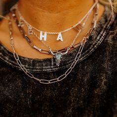 Turquoise Stone Steer NecklaceSilverOS Western Fashion Jewelry, Southern Jewelry, Cowgirl Accessories, Country Jewelry, Western Necklaces, Cowgirl Jewelry, Chain Pattern, Horn Necklace, Barbed Wire