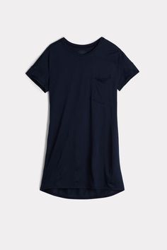 Short sleeve nightshirt in ultrafresh cotton with front pocket. Light and comfortable fabric.