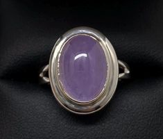 Beautiful Vintage Sterling Silver & Purple Jade Cabochon Ring Size 8 good pre/owned condition. Purple Cabochon Ring Jewelry, Purple Cabochon Amethyst Ring, Vintage Purple Amethyst Cabochon Ring, Vintage Jade Cabochon Ring, Formal Amethyst Jewelry, Oval Cabochon, Purple Jade, Cabochon Ring, Vintage Sterling Silver, Rings Statement