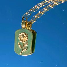 This Necklace Is 16 Inches With A Gold Extender Up To 20 inches. Green Flower Jewelry For Everyday, Green Flower-shaped Dainty Necklace, Green Flower-shaped Everyday Jewelry, Everyday Green Flower-shaped Jewelry, Sunflower Necklace, Sunflower, Gold