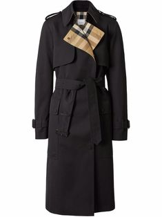 Burberry Outfit, Burberry Trench, Burberry Trench Coat, Classic Trench Coat, Spring Coat, Motif Vintage, Timeless Wardrobe Staples, Belted Trench Coat, Trench Coat Black