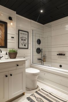 15 Gorgeous Shiplap Bathroom Styles To Impress Your Guests Vaulted Bathroom, Basement Bedroom Decor, Living Room Ideas Basement, Shiplap Bathroom Wall, Basement Living Room Ideas, Basement Style, Room Ideas Basement, Remodeling Basement, Basement Decoration