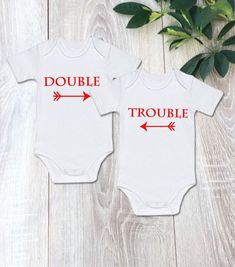 Twin outfit - funny twin gifts - TWIN ONESIES - Twins Baby Shower - Twins boys - Twin Baby Shower - Twins Baby Gifts - Twins Gifts Price is for set of 2 bodysuits/shirts. 0-24 MONTHS - BODYSUITS, 2 OR 4 YEARS ARE TSHIRTS. This baby outfit is the perfect gift for any family with twins. We design these lovely outfits for babies to wear and look super cute and stylish in. Bodysuits/shirts are 100 % cotton. The bodysuit are printed with vinyl printing pressed by heat press, super comfortable for you Family With Twins, Twin Outfit, Twins Boys, Twin Humor, Twin Onesies, Dad And Son Shirts, Father Son Matching Shirts, Twin Baby Gifts, Twins Gift