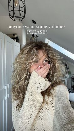 Black To Blonde Balayage Curly Hair, Curly Hair With Face Framing Layers, Pelo Ondulado Natural, Curly Hair Cuts With Layers, Curly Hairstyles For School, Hair Cuts With Layers, Curly Hair Photos, Curly Hair Updo