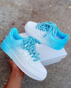 Styling Nike Sneakers Woman, Pretty Sneakers For Women, Nike Custom Shoes Air Force, Blue Sneakers Women Outfit, Baddie Shoes Sneakers, Air Forces Custom, Custom Forces, Custom Jordan Shoes