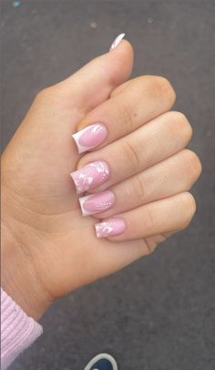 Cute Nail Ideas Winter, Nails For 13 Year Girl, Small Nail Bed Nails, White Tip Acrylic Nails, Disney Acrylic Nails, Holiday Acrylic Nails, Brown Acrylic Nails, February Nails