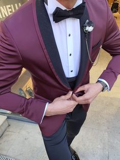 Flower Pocket Square, Boys Clothing Styles, Tuxedo Suit For Men, Shawl Lapel Tuxedo, Cool Tuxedos, Vest Tuxedo, Shawl Collar Tuxedo, Tuxedo Colors, Flower Pocket