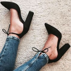 Pinterest: |Minniewifeey|•♡ Classy Heels, Formal Dress Shoes, Strap High Heels, High Heels Classy, Barefoot Sandal, Ankle Strap High Heels, Heels Classy, Thick Heel