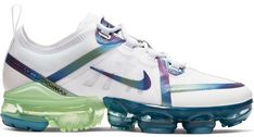 Check out the Nike Air VaporMax 2019 Bubble Pack White (GS) available on @StockX Nike Air Vapormax 2019, Vapormax 2019, Bubble Pack, Dunk Low Nike, Sneakers Nike Air Max, Tenis Nike, Shoes Sneakers Nike, Air Vapormax, Hot Sneakers