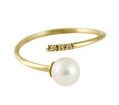 BYPASS PERLE WITH DIAMOND RING Fine Jewelry Akoya Pearl Diamond Ring With Accents, Akoya Pearl Diamond Ring With Diamond Accents, Yellow Gold Pearl Diamond Ring With Accents, Modern Ring Design, Modern Rings, Diamond Cuff Ring, Gold Wrap Ring, Pearl Cuff, Pearl And Diamond Ring