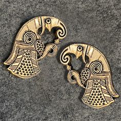 Vendel Raven Replica Brooches - Bronze or Silver | Viking Brooches / Pin Brooches modeled after the Scandinavian raven pair artifacts (found in Gotland, Sweden). These artifacts are estimated to be from the pre-Viking era known as the Vendel era, and are most likely based on Odin's ravens, Huginn and Muninn. Material Options: Bronze.Approx. Size: 2" (5cm) tall x 1.4" (3.4cm) wide. Worldwide shipping available!Custom order. Please allow 1-3 weeks before item(s) ship.Share on social media: Vendel Period, Viking Brooch, Viking Ornament, Norwegian Jewelry, Gotland Sweden, Cloak Clasp, Horns Decor, Huginn And Muninn, Viking Raven