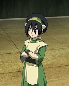 an anime character is standing with her arms crossed and looking at the camera while wearing a green outfit