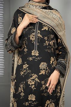 DESCRIPTION: THREE PIECE PRINTED UNSTITCHED BLACK AND WHITE LAWN DRESS. 2.85 Meter Printed Lawn Shirt. 2.4 Meter Printed Lawn Dupatta. 2.5 Meter Trouser. NOTE: Due to use of heavy flashlights while photo shoot, actual color of dress will vary 10-15% "TO PLACE ORDER ON WHATS'APP " "CLICK HERE" Elegant Black Lawn Suit With Long Sleeves, Elegant Black Long Sleeve Lawn Suit, Elegant Long Sleeve Black Lawn Suit, Elegant Black Lawn Suit With Printed Motifs, Fitted Black Lawn Suit, Fitted Black Lawn Suit With Printed Motifs, Fitted Black Dress With Printed Motifs, Black Long Sleeve Dresses With Printed Motifs, Lawn Dress