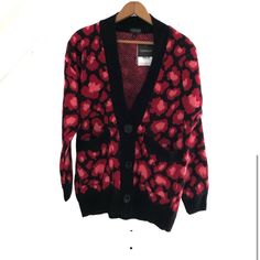 Topshop Red Leopard Print Cardigan. Nwt Trendy Red Winter Cardigan, Chic Red V-neck Outerwear, Chic Red Cardigan For Fall, Red Cardigan For Work, Fall Season, Red Cardigan For Workwear In Fall, Red Fall Cardigan For Workwear, Red Leopard Print, Oversized Knit Cardigan, Leopard Print Cardigan