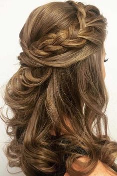 Graduation Hairstyles Medium, Summer Wedding Hairstyles, Wedding Hairstyles For Medium Hair, Wedding Hairstyles Medium Length, Graduation Hairstyles, Medium Long Hair, Half Up Half Down Hair, Shoulder Length Hair, Down Hairstyles