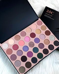 Morphe Eyeshadow Palette, Makeup Morphe, Best Eyeshadow Palette, Morphe Palette, Morphe Makeup, Makeup For Black Skin, Palette Makeup, Palette Color, Makeup Game