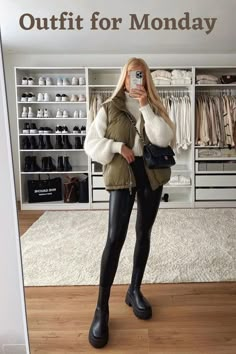 Outfit Planning, Comfy Outfits Winter, Fashion Stand, Causual Outfits, Vest Fashion