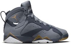 Jordan 7 Retro Maya Moore Blue Dusk (GS) Zapatillas Nike Basketball, Dr Shoes, Jordan Shoes Girls, Shoes Sneakers Jordans, Jordan 7, Nike Air Jordans, Sneaker Release, Adidas Kids, Jordan 6