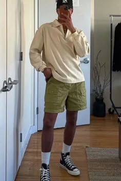 Chuck 70 Outfit, Spiritual Fashion, Herren Style, Mens Shorts Outfits, Mens Casual Outfits Summer, Street Style Outfits Men, Guys Clothing Styles