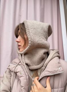 Balaclava Wool, Balaclava Knitting Pattern, Balaclava Aesthetic, Hoodie Balaclava, Wool Balaclava, Mode Au Ski, Balaclava Crochet, Fluffy Hat, Mini Project