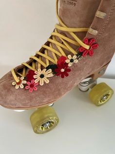 Flowers Lace Chain Roller Skate Accessories Sold in Singles - Etsy Creative Shoes, Outfits Retro