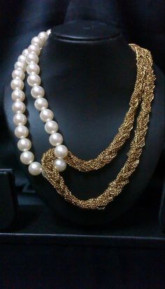 Arabian Jewelry Pearl, Pearl Necklace Designs, Handmade Fashion Jewelry, Jewelry Fashion Trends, Handmade Wire Jewelry, Modieuze Outfits, Handmade Jewelry Diy, Jewelry Design Necklace