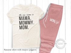 This Mama coming home outfit for mom is perfect for going home from hospital post delivery. Cotton shirt and soft joggers with pockets set is great to use as lounge wear, postpartum clothes, or casual outfit for everyday wear. Cute gift idea for new mom for babyshower, pregnancy gift, Mother's Day, or postpartum gift. ♥EACH PIECE SOLD SEPARATELY, OR AS A SET TO SEE MY STOREFRONT FOR MORE ITEMS, GO HERE 👉🏼 https://www.etsy.com/shop/GBVC 🌺SIZING AND MATERIAL INFO🌺 BRAND: BELLA CANVAS ♦ UNISEX Coming Home Outfit For Mom After Birth, Going Home From Hospital Outfit, Going Home From Hospital, Going Home Outfit For Mom, Home From Hospital Outfit, Momma Outfits, Postpartum Clothes, Pretty Frocks, Postpartum Gift