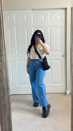 Work Style Mid Size, Mid Curvy Outfits, Windy Outfits Aesthetic, Spring Causal Outfits For Women, Clothing Inspo Aesthetic Plus Size, Plus Size Cool Weather Outfits, Midsize Fashion School, Casual Dress Outfit Plus Size, Neutral Spring Outfit Ideas