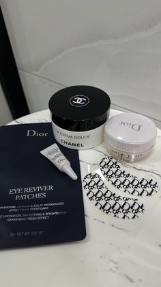 Chanel Eye Patch, Dior Eye Patches, Eye Patch Aesthetic, Skincare Night Routine, Beauty Shelf, Georgina Sparks, Skincare Store, Makeup Eyeshadow Palette, Chic Makeup