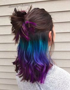 One day your character's foster daughter's hair is blond. Without discussing it she dyes it like this. What does your character do? Hidden Hair Color, Underlights Hair, Makeup Dark, Brunette Ombre, Galaxy Hair, Bold Hair Color, Brunette Balayage, Purple Colour, Pastel Hair