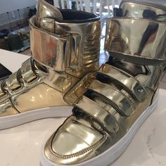 Point Liquid Gold Boots. How Awesome Are These Shoes?Almost Brand New!! Trendy Gold Sneakers For Party, Trendy Gold Party Sneakers, Gold Casual Boots For Party, Casual Gold Boots For Party, Gold Leather Party Sneakers, Gold Boots, Liquid Gold, Gold Shoes, Shoes Color